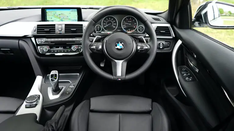 BMW Wireless Charger Not Working: Causes & Fixes